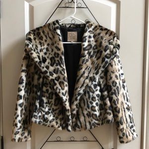 Chaser brand faux fur leopard jacket